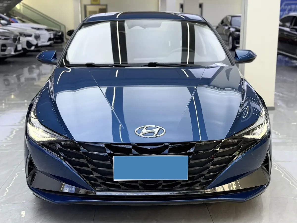 2022 Hyundai Elantra 1.5L 115HP L4 CVT,autocango,china used car exporter,china ev exporter,chinese used car exporter,chinese used ev exporter