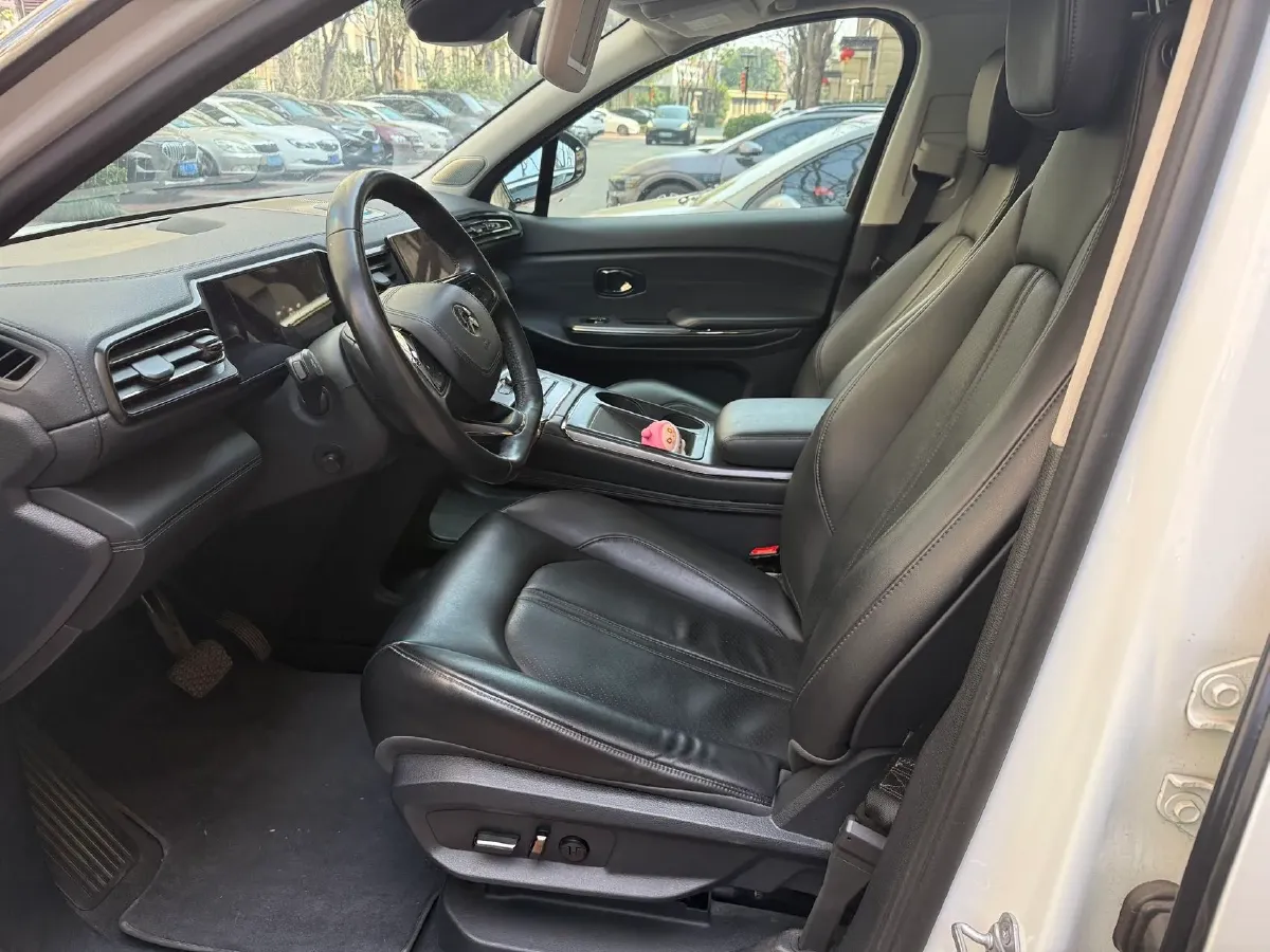 2022 NIO ES6 BEV 75KWH,autocango,china used car exporter,china ev exporter,chinese used car exporter,chinese used ev exporter