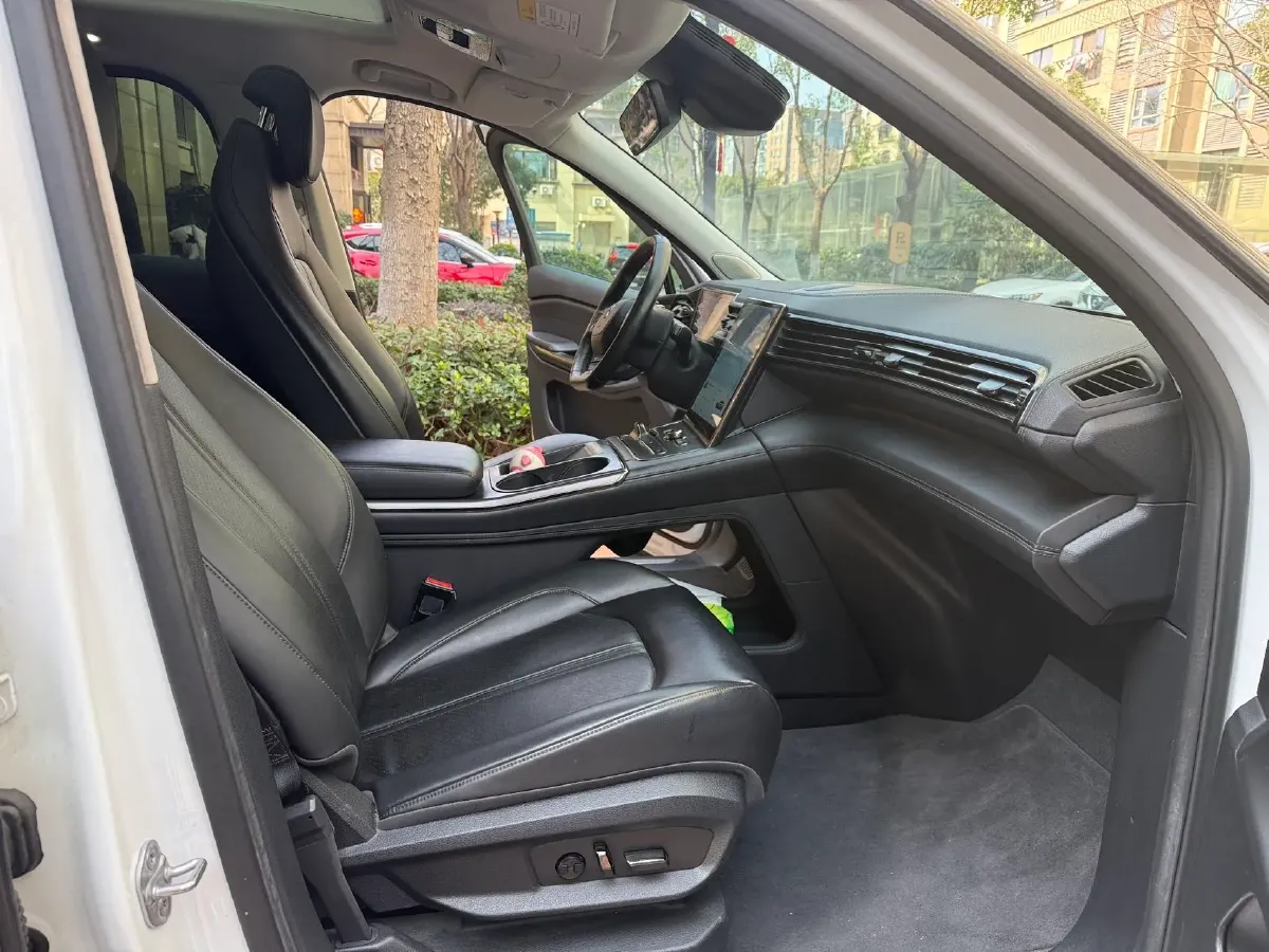 2022 NIO ES6 BEV 75KWH,autocango,china used car exporter,china ev exporter,chinese used car exporter,chinese used ev exporter