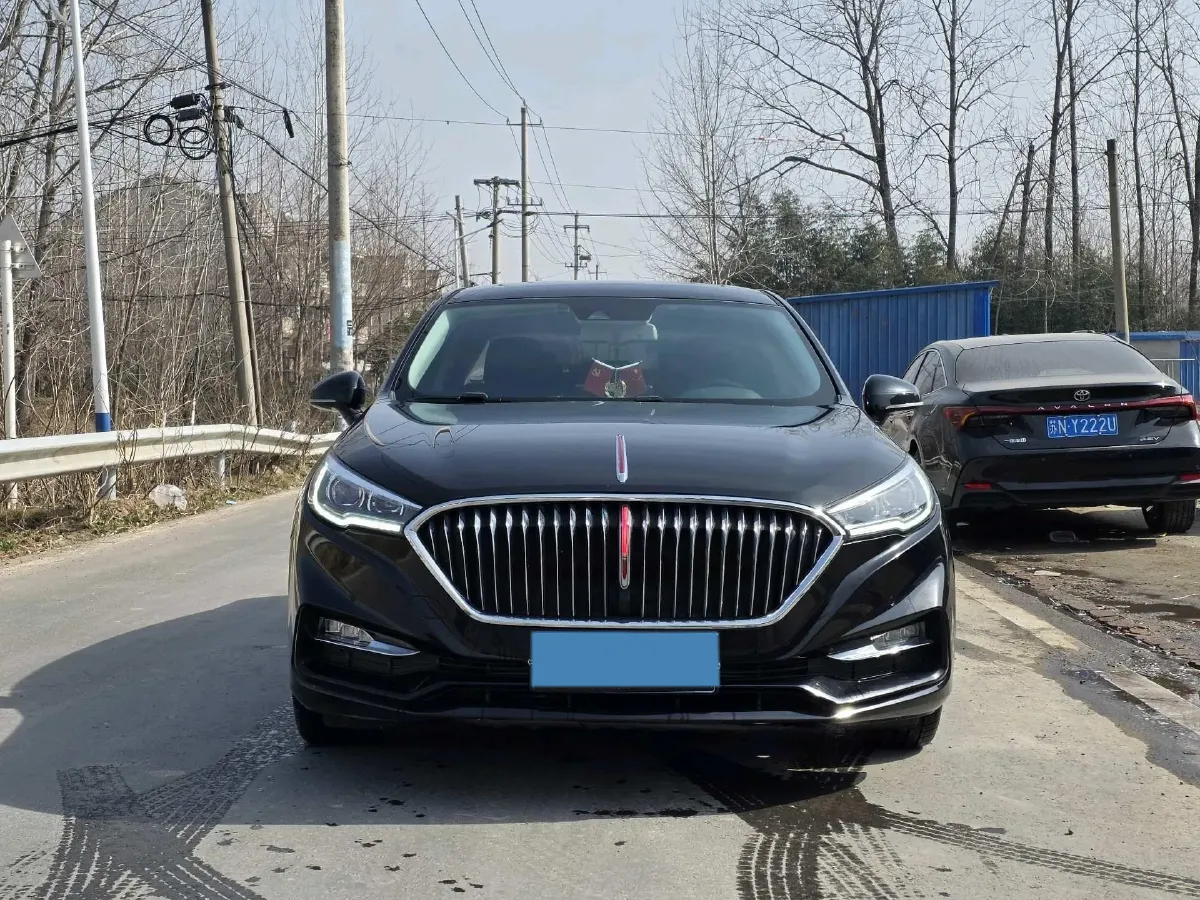 2022 HongQi H5 1.8T 197HP L4 6AT,autocango,china used car exporter,china ev exporter,chinese used car exporter,chinese used ev exporter