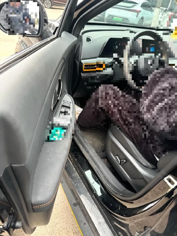 2022 ChangAn UNI-T 1.5T 188HP L4 7DCT,autocango,china used car exporter,china ev exporter,chinese used car exporter,chinese used ev exporter