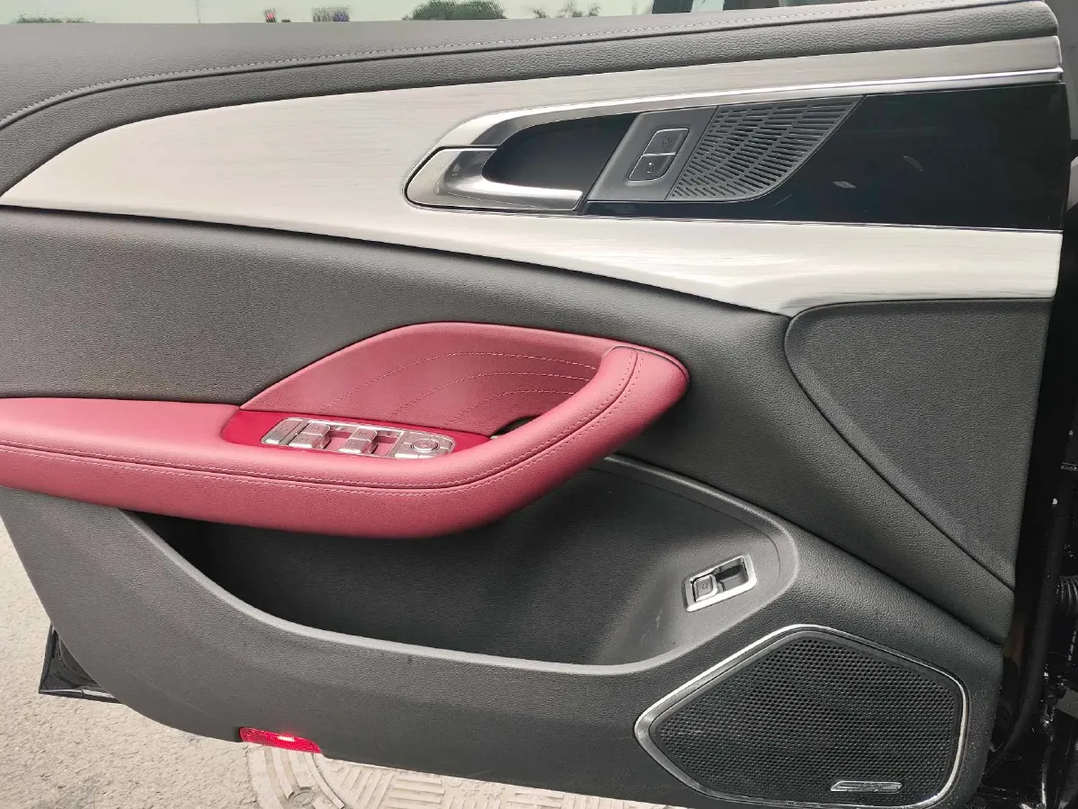 2024 HongQi H5 1.5T 169HP L4 7DCT,autocango,china used car exporter,china ev exporter,chinese used car exporter,chinese used ev exporter