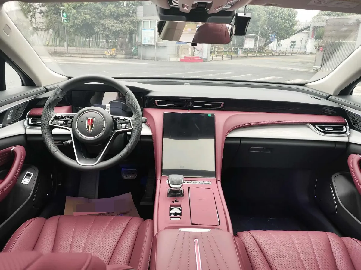 2024 HongQi H5 1.5T 169HP L4 7DCT,autocango,china used car exporter,china ev exporter,chinese used car exporter,chinese used ev exporter