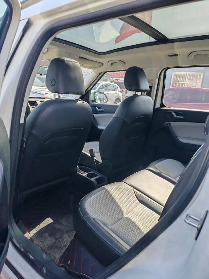 2016 Skoda Yeti 1.4T 150HP L4 7DCT,autocango,china used car exporter,china ev exporter,chinese used car exporter,chinese used ev exporter