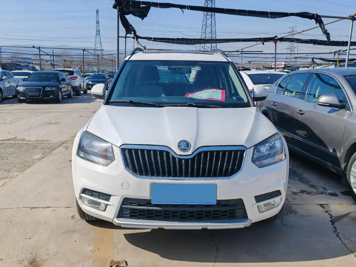 2016 Skoda Yeti 1.4T 150HP L4 7DCT,autocango,china used car exporter,china ev exporter,chinese used car exporter,chinese used ev exporter