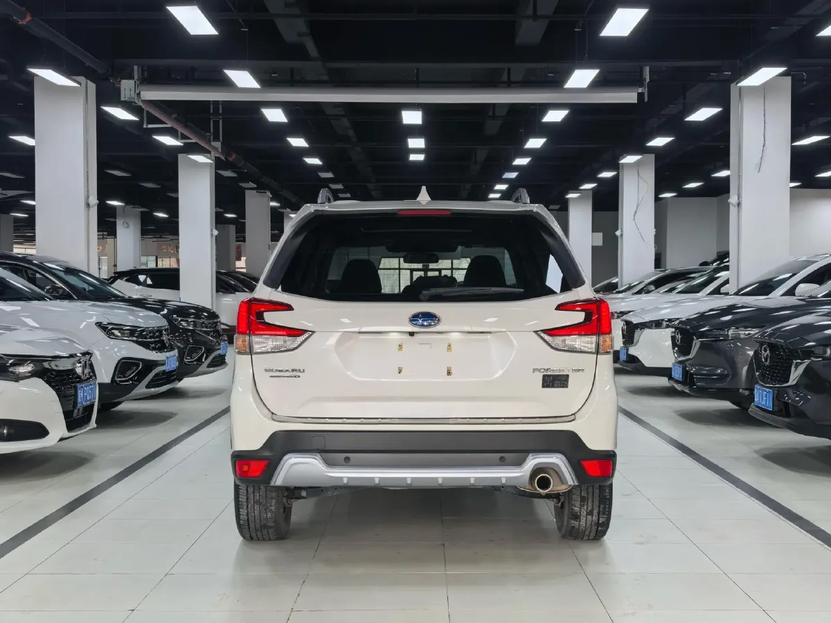 2022 Subaru Forester 2.0L 154HP H4 CVT,autocango,china used car exporter,china ev exporter,chinese used car exporter,chinese used ev exporter