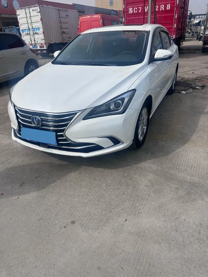 2019 ChangAn Eado 1.6L 128HP L4 5MT,autocango,china used car exporter,china ev exporter,chinese used car exporter,chinese used ev exporter