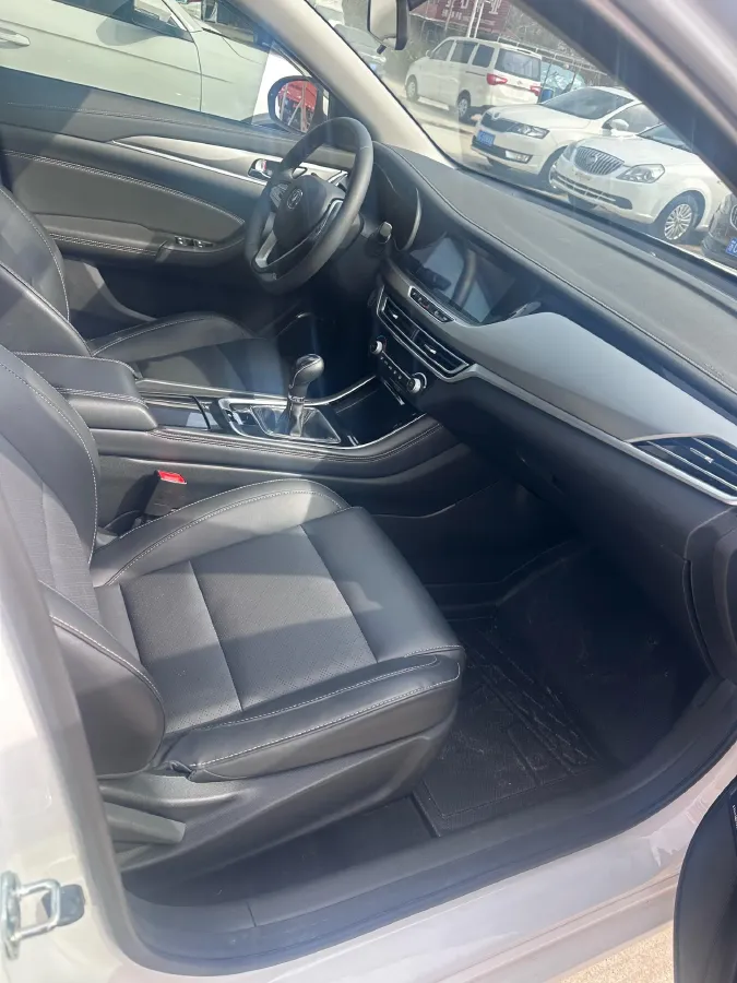 2019 ChangAn Eado 1.6L 128HP L4 5MT,autocango,china used car exporter,china ev exporter,chinese used car exporter,chinese used ev exporter