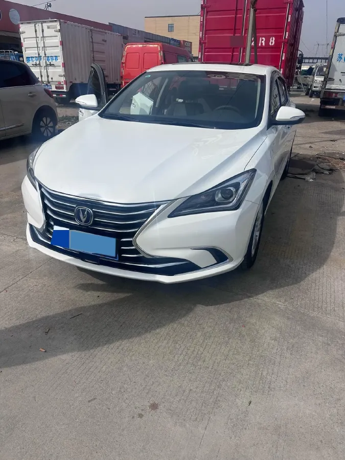 2019 ChangAn Eado 1.6L 128HP L4 5MT,autocango,china used car exporter,china ev exporter,chinese used car exporter,chinese used ev exporter