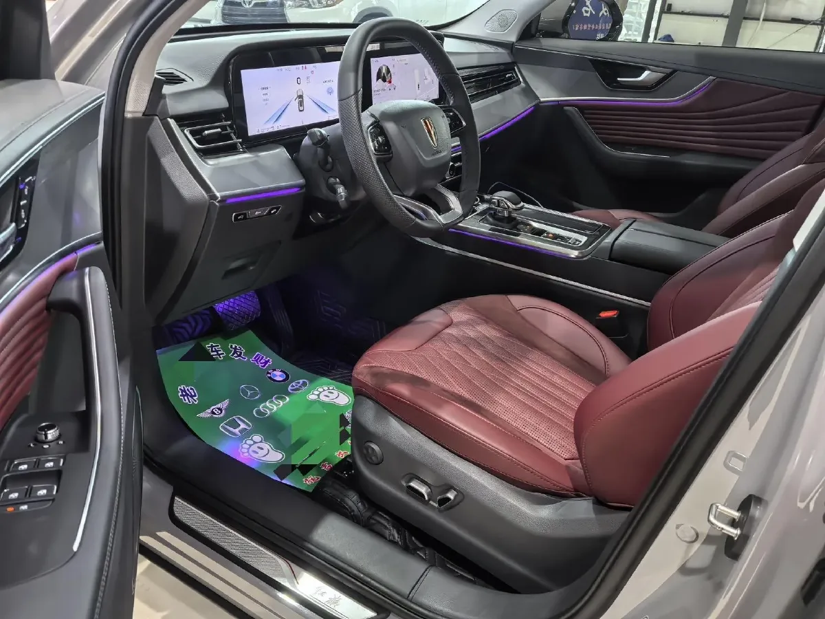 2023 HongQi HS5 2.0T 252HP L4 8AT,autocango,china used car exporter,china ev exporter,chinese used car exporter,chinese used ev exporter