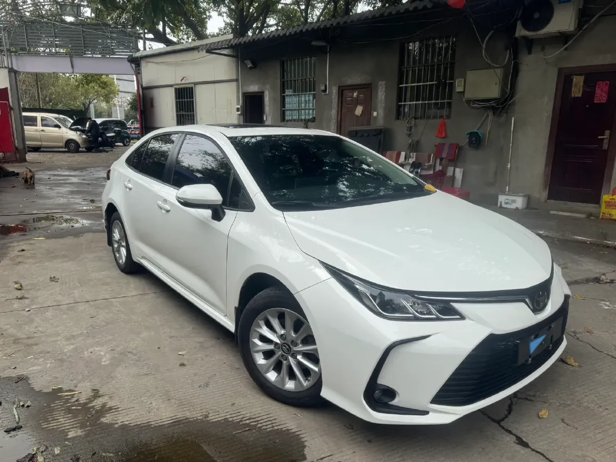 2021 Toyota Corolla 1.2T 116HP L4 CVT,autocango,china used car exporter,china ev exporter,chinese used car exporter,chinese used ev exporter