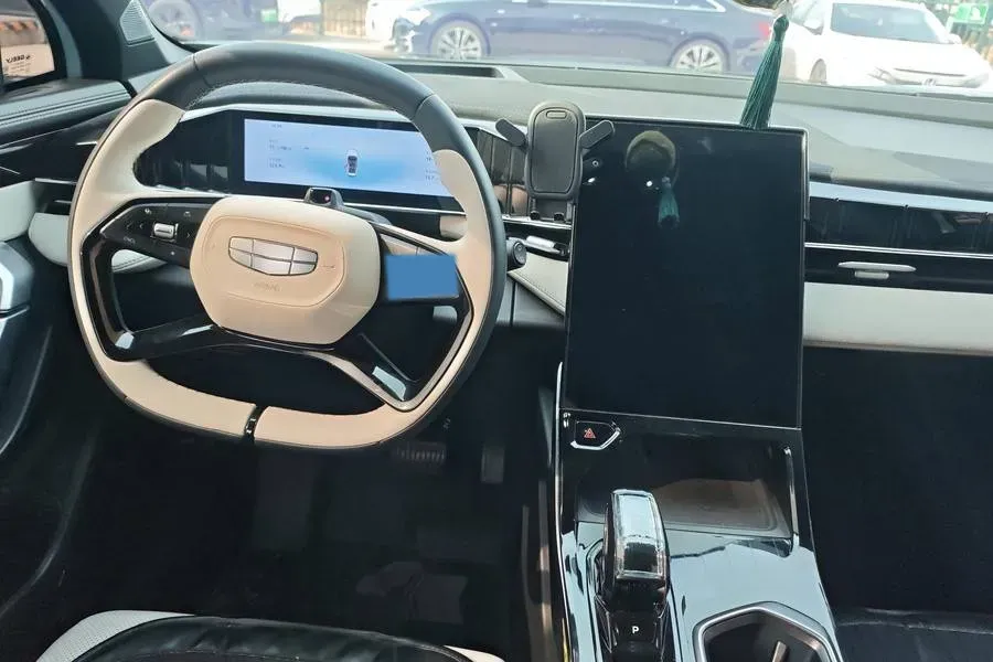 2023 Geely StarRay 2.0T 218HP L4 7DCT,autocango,china used car exporter,china ev exporter,chinese used car exporter,chinese used ev exporter