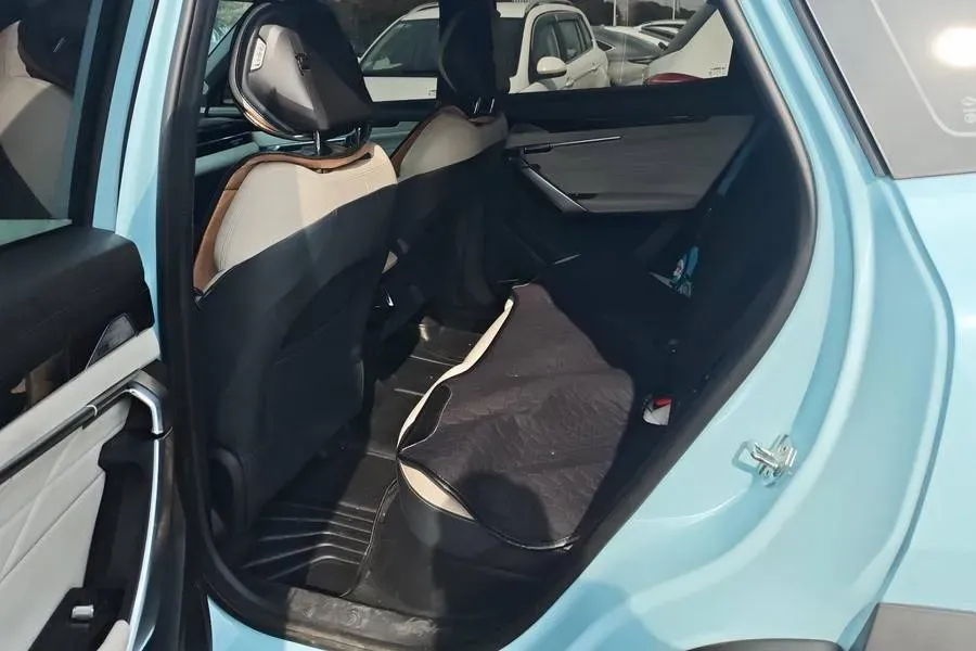 2023 Geely StarRay 2.0T 218HP L4 7DCT,autocango,china used car exporter,china ev exporter,chinese used car exporter,chinese used ev exporter