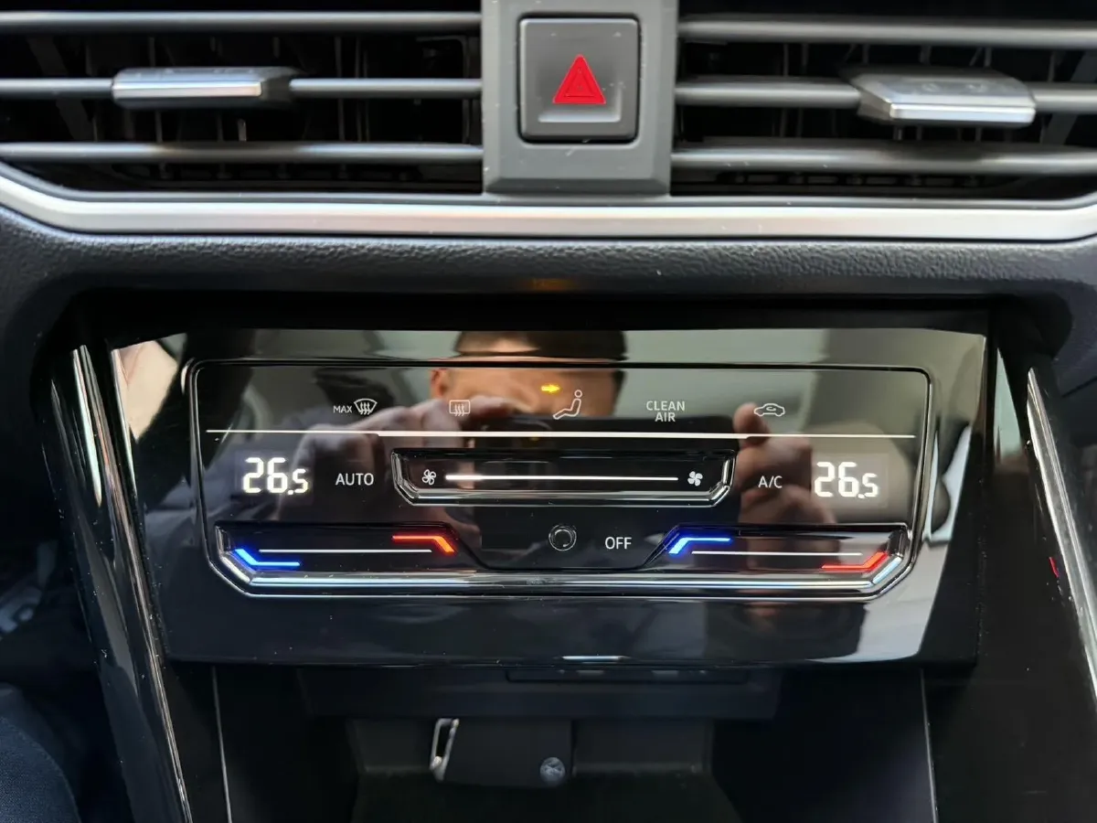 2022 Volkswagen Tayron 1.4T 150HP L4 7DCT,autocango,china used car exporter,china ev exporter,chinese used car exporter,chinese used ev exporter