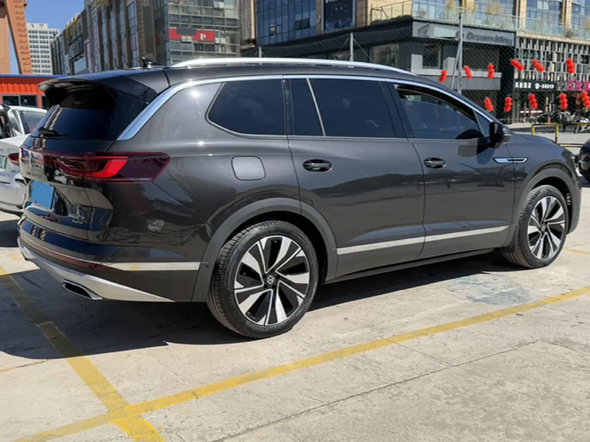 2024 Volkswagen Talagon 2.0T 220HP L4 7DCT,autocango,china used car exporter,china ev exporter,chinese used car exporter,chinese used ev exporter