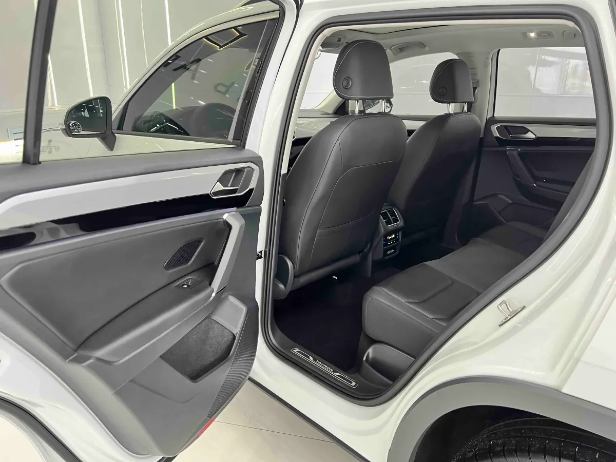 2023 Volkswagen Tayron 1.4T 150HP L4 7DCT,autocango,china used car exporter,china ev exporter,chinese used car exporter,chinese used ev exporter