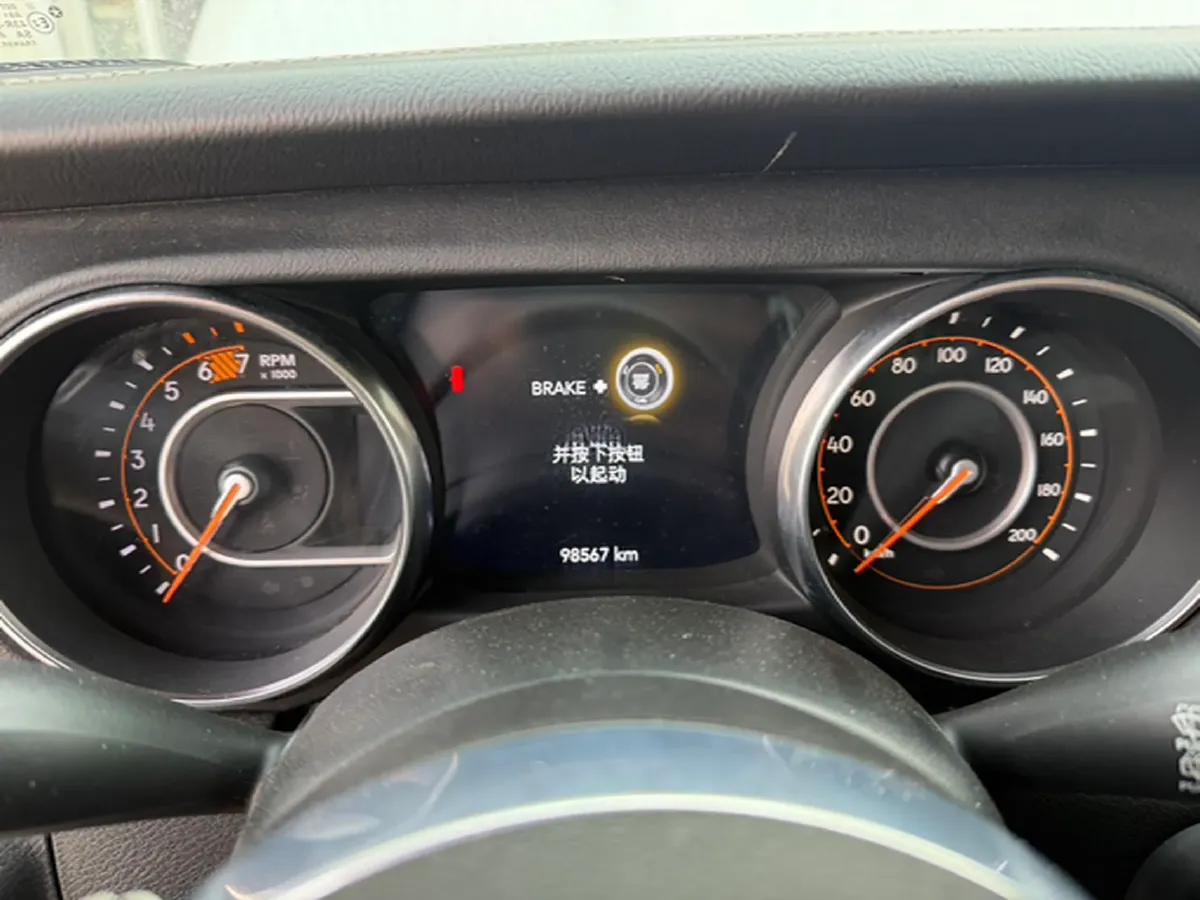 2021 Jeep Wrangler 2.0T 266HP L4 8AT,autocango,china used car exporter,china ev exporter,chinese used car exporter,chinese used ev exporter