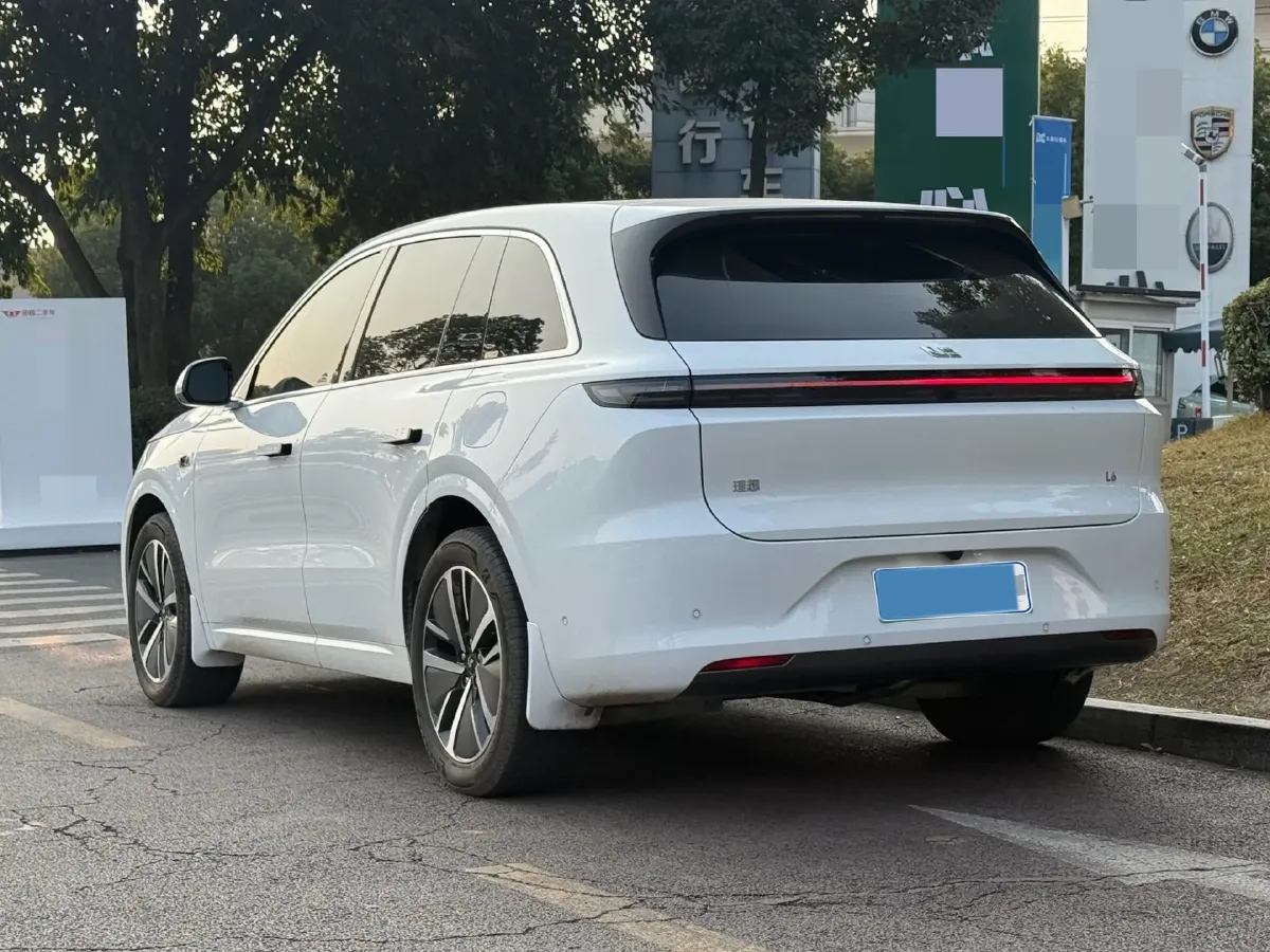 2024 Li L6 Range Extended 154HP L4 REEV 36.8KWH,autocango,china used car exporter,china ev exporter,chinese used car exporter,chinese used ev exporter