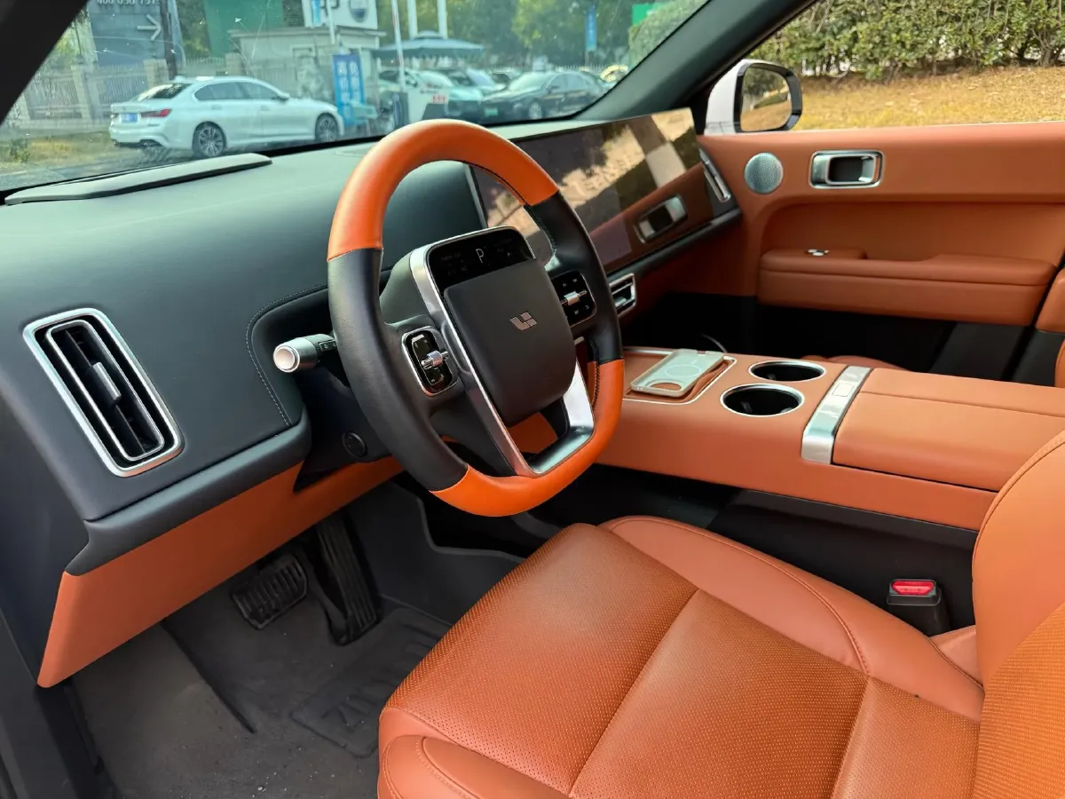 2024 Li L6 Range Extended 154HP L4 REEV 36.8KWH,autocango,china used car exporter,china ev exporter,chinese used car exporter,chinese used ev exporter