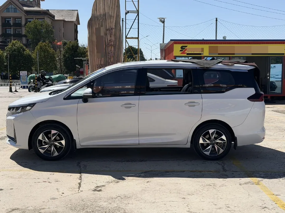 2023 GAC Trumpchi M6 1.5T 177HP L4 7DCT,autocango,china used car exporter,china ev exporter,chinese used car exporter,chinese used ev exporter