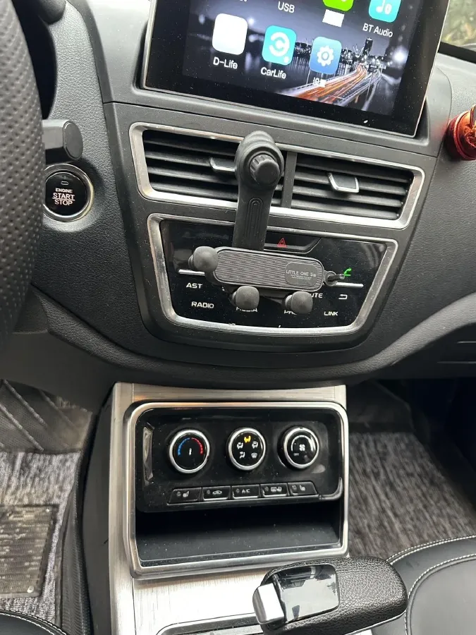 2019 Bestune X40 1.6L 114HP L4 6AT,autocango,china used car exporter,china ev exporter,chinese used car exporter,chinese used ev exporter