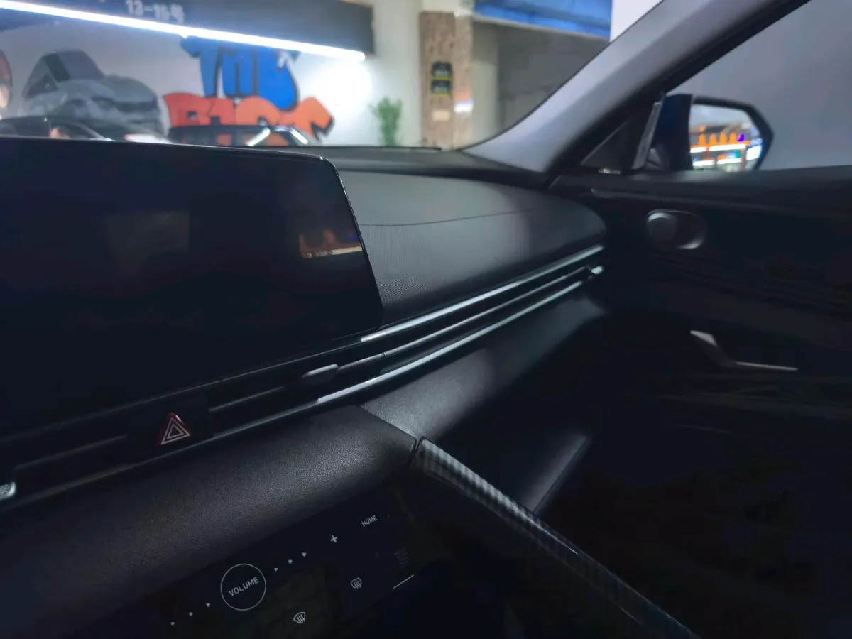 2021 Hyundai Elantra 1.5L 115HP L4 CVT,autocango,china used car exporter,china ev exporter,chinese used car exporter,chinese used ev exporter