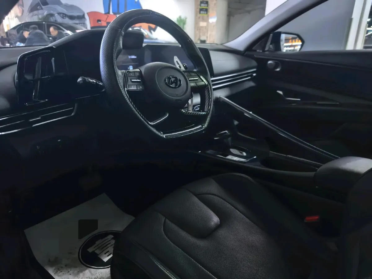 2021 Hyundai Elantra 1.5L 115HP L4 CVT,autocango,china used car exporter,china ev exporter,chinese used car exporter,chinese used ev exporter