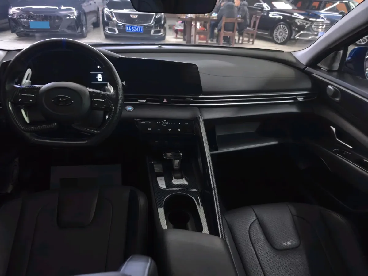 2021 Hyundai Elantra 1.5L 115HP L4 CVT,autocango,china used car exporter,china ev exporter,chinese used car exporter,chinese used ev exporter