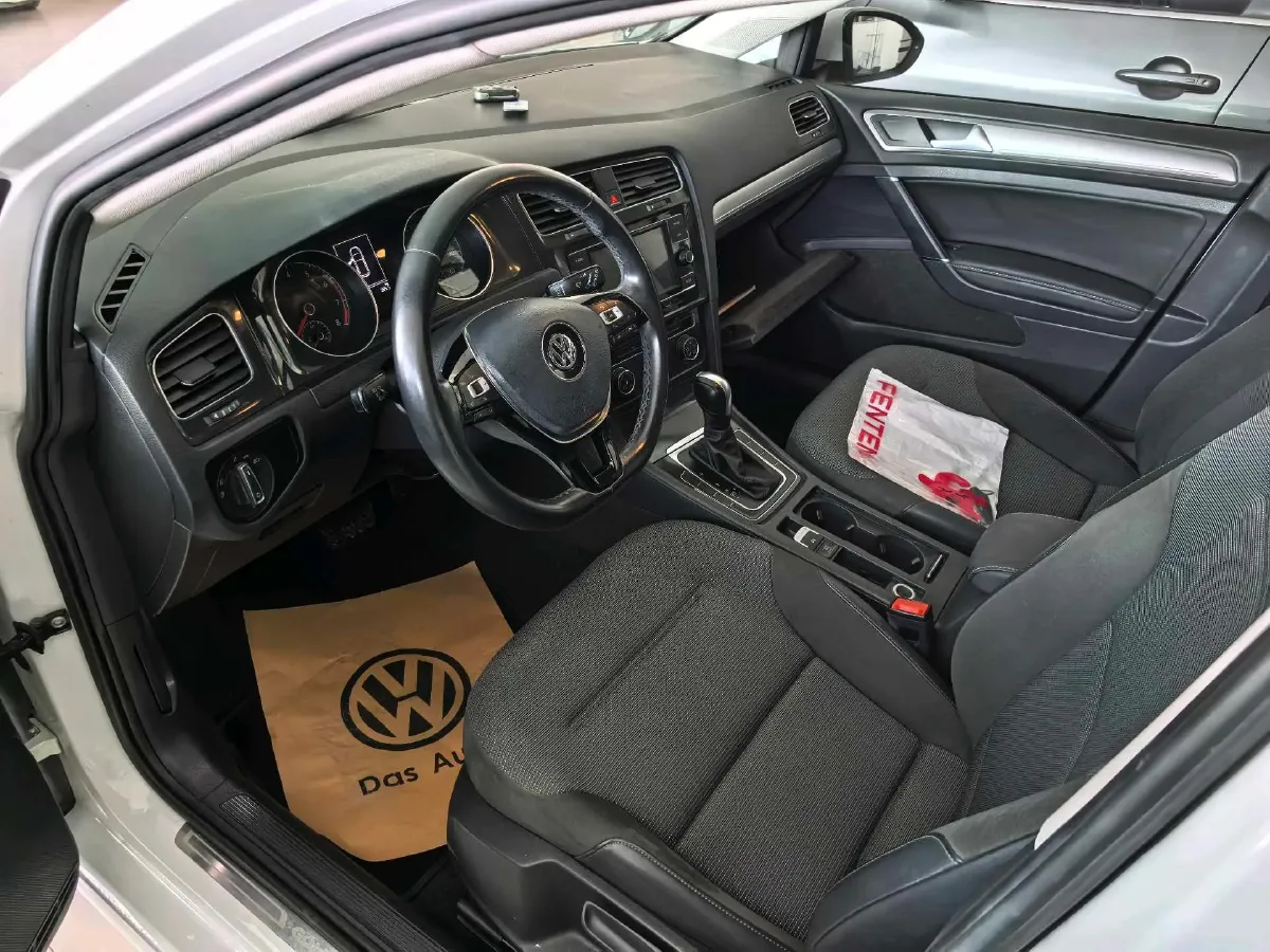 2018 Volkswagen Golf 1.6L 110HP L4 6AT,autocango,china used car exporter,china ev exporter,chinese used car exporter,chinese used ev exporter