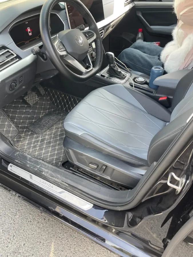 2023 Volkswagen Lavida 1.5L 113HP L4 6AT,autocango,china used car exporter,china ev exporter,chinese used car exporter,chinese used ev exporter