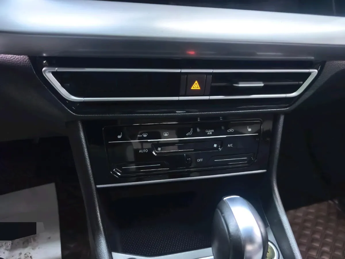 2023 Volkswagen Lavida 1.4T 150HP L4 7DCT,autocango,china used car exporter,china ev exporter,chinese used car exporter,chinese used ev exporter