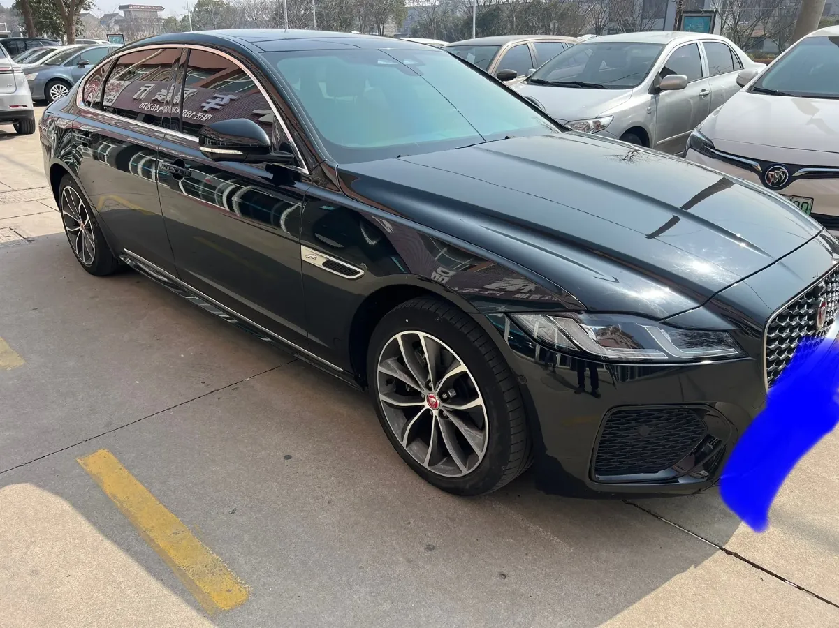 2022 Jaguar XFL 2.0T 250HP L4 8AT,autocango,china used car exporter,china ev exporter,chinese used car exporter,chinese used ev exporter