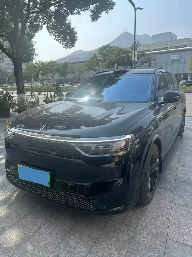 2025 AITO AITO M8 BEV,autocango,china used car exporter,china ev exporter,chinese used car exporter,chinese used ev exporter