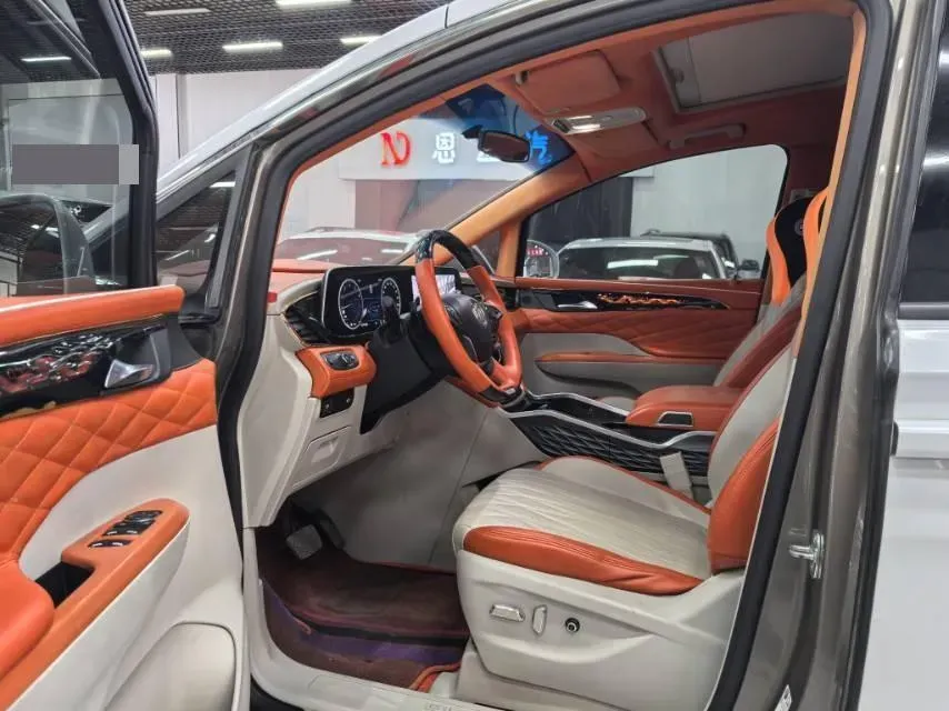 2021 Buick GL8 2.0T 237HP L4 9AT,autocango,china used car exporter,china ev exporter,chinese used car exporter,chinese used ev exporter