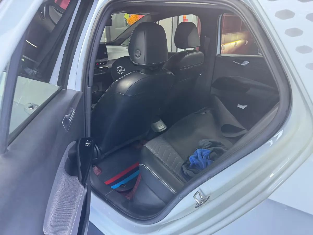 2023 Volkswagen ID.3 BEV 52.8KWH,autocango,china used car exporter,china ev exporter,chinese used car exporter,chinese used ev exporter