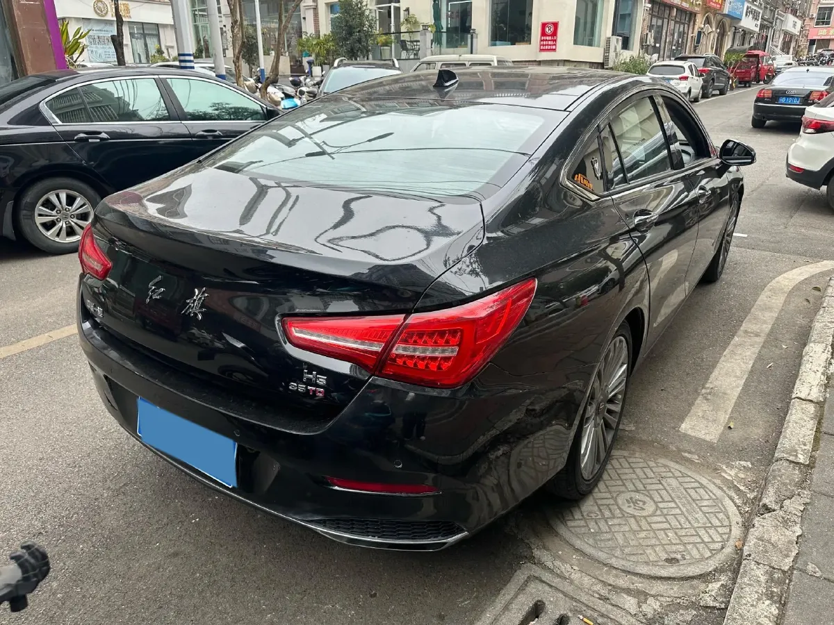 2020 HongQi H5 1.8T 197HP L4 6AT,autocango,china used car exporter,china ev exporter,chinese used car exporter,chinese used ev exporter