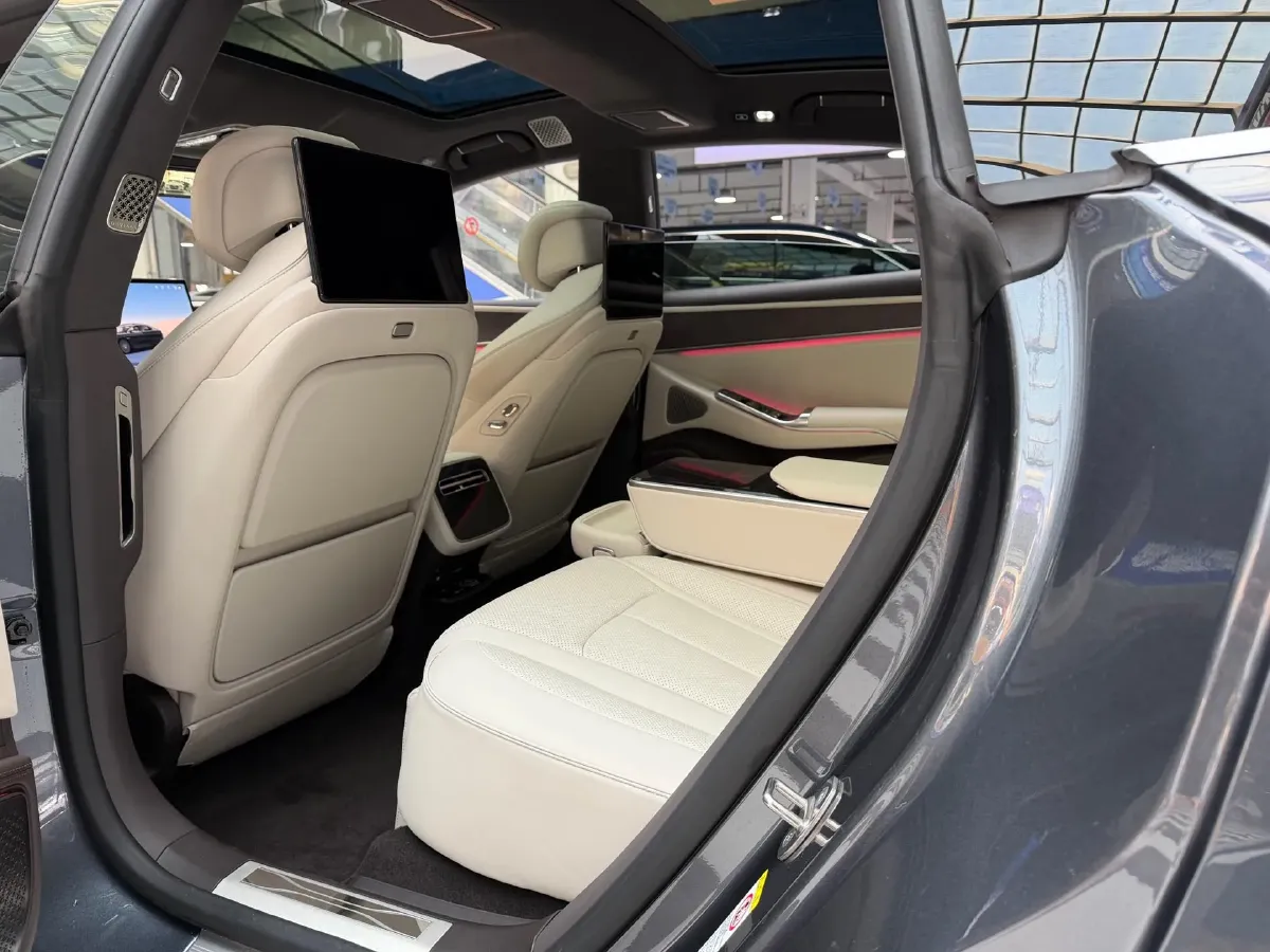 2024 Denza DenzaZ9 2.0T 207HP L4 E-CVT PHEV 38.5KWH,autocango,china used car exporter,china ev exporter,chinese used car exporter,chinese used ev exporter