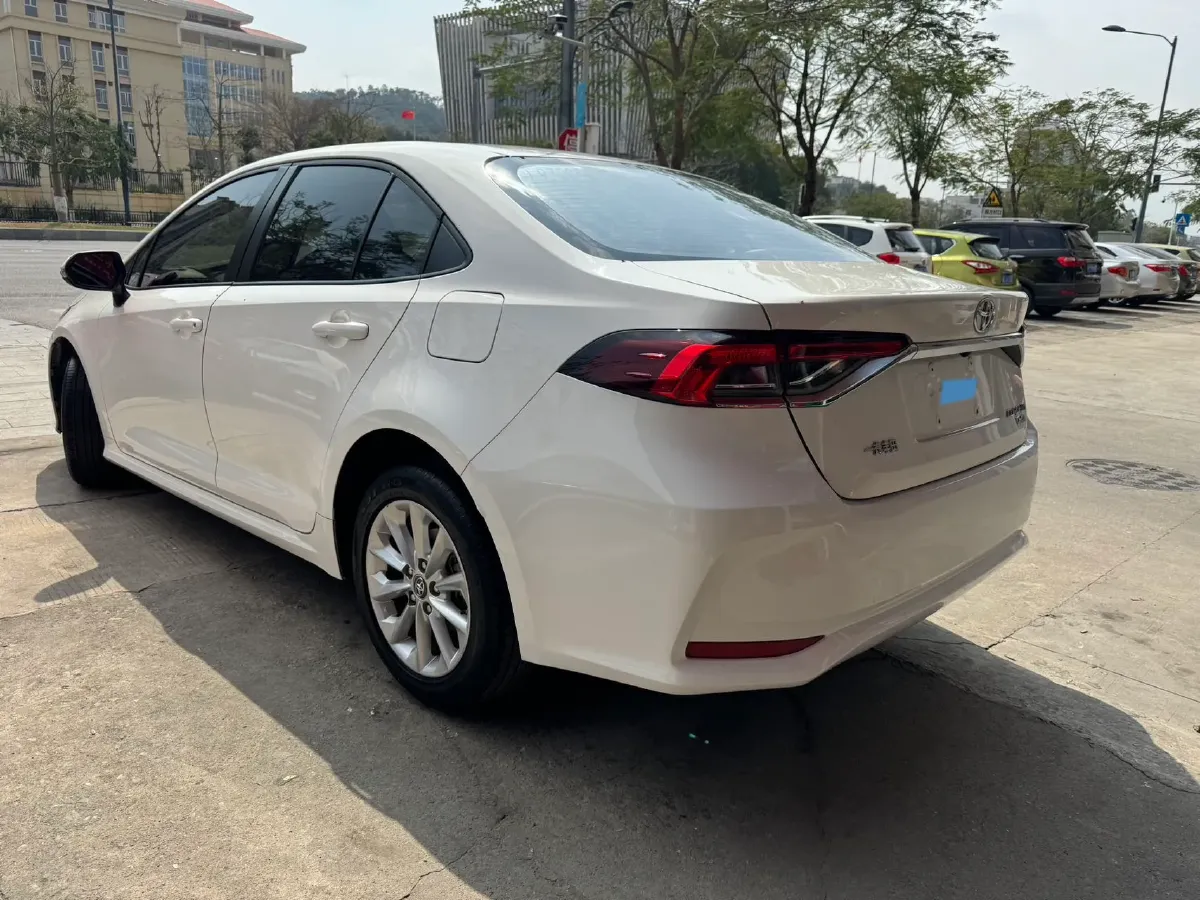 2021 Toyota Corolla 1.2T 116HP L4 CVT,autocango,china used car exporter,china ev exporter,chinese used car exporter,chinese used ev exporter