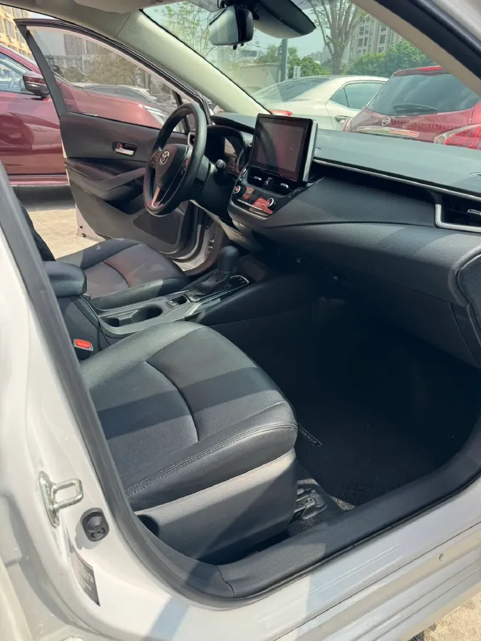 2021 Toyota Corolla 1.2T 116HP L4 CVT,autocango,china used car exporter,china ev exporter,chinese used car exporter,chinese used ev exporter