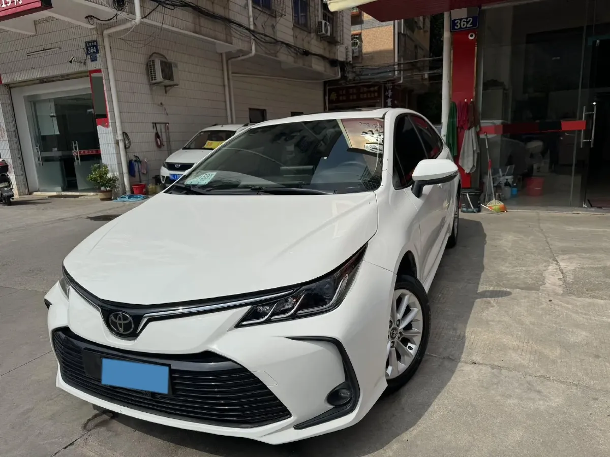 2021 Toyota Corolla 1.2T 116HP L4 CVT,autocango,china used car exporter,china ev exporter,chinese used car exporter,chinese used ev exporter