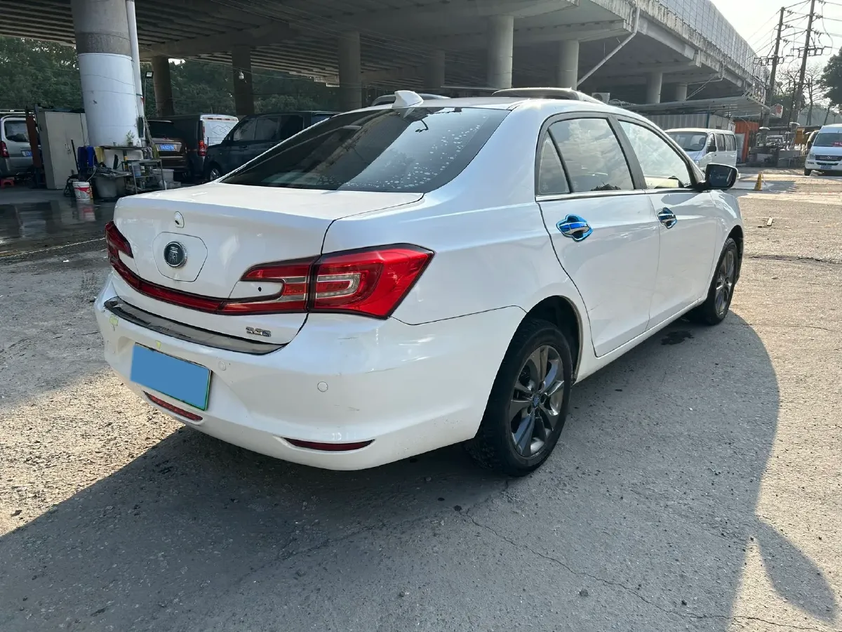 2017 BYD Qin 1.5T 154HP L4 6DCT PHEV,autocango,china used car exporter,china ev exporter,chinese used car exporter,chinese used ev exporter
