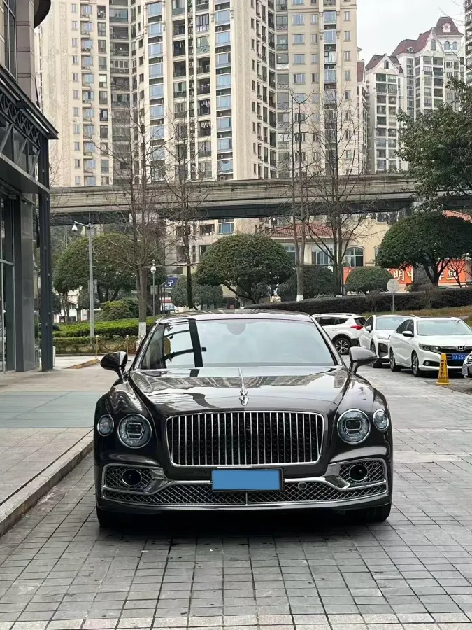2021 Bentley Flying Spur 4.0T 550HP V8 8DCT,autocango,china used car exporter,china ev exporter,chinese used car exporter,chinese used ev exporter