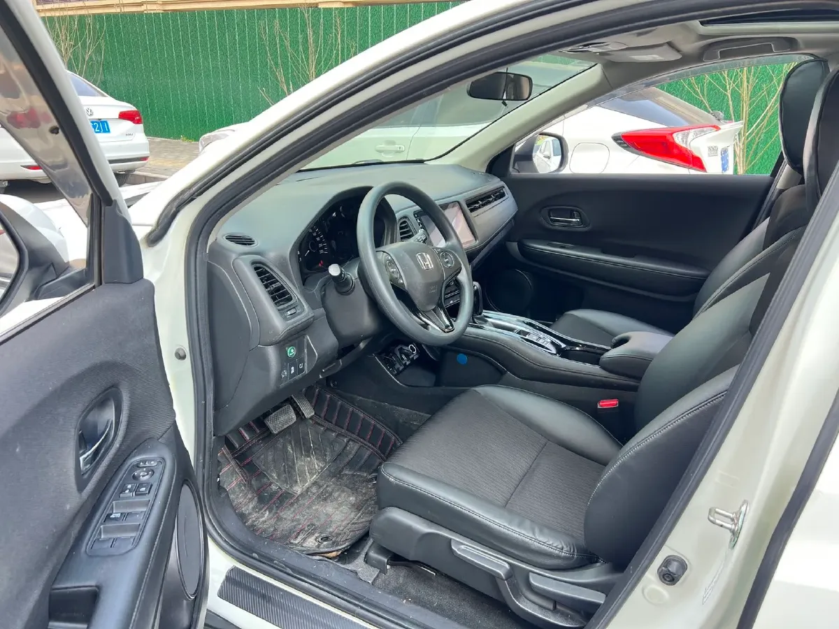 2020 Honda Vezel 1.5L 131HP L4 CVT,autocango,china used car exporter,china ev exporter,chinese used car exporter,chinese used ev exporter