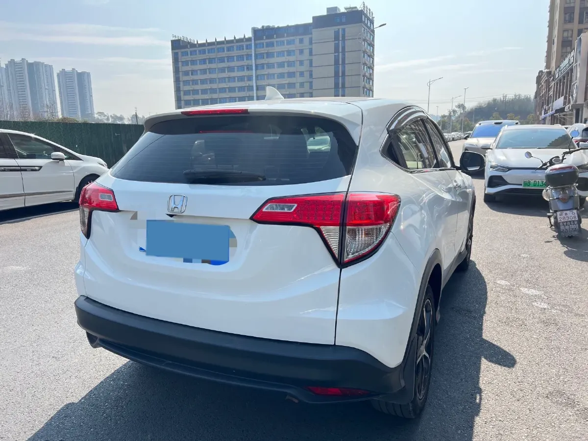 2020 Honda Vezel 1.5L 131HP L4 CVT,autocango,china used car exporter,china ev exporter,chinese used car exporter,chinese used ev exporter
