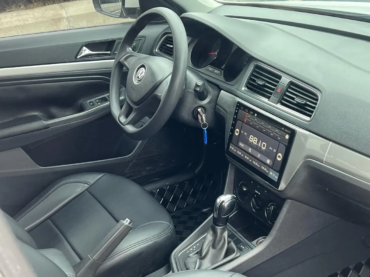 2017 Volkswagen Lavida 1.6L 110HP L4 6AT,autocango,china used car exporter,china ev exporter,chinese used car exporter,chinese used ev exporter