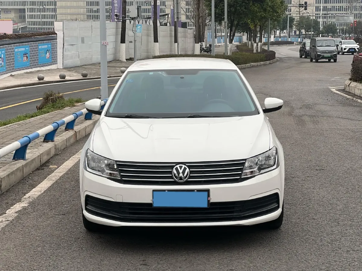 2017 Volkswagen Lavida 1.6L 110HP L4 6AT,autocango,china used car exporter,china ev exporter,chinese used car exporter,chinese used ev exporter