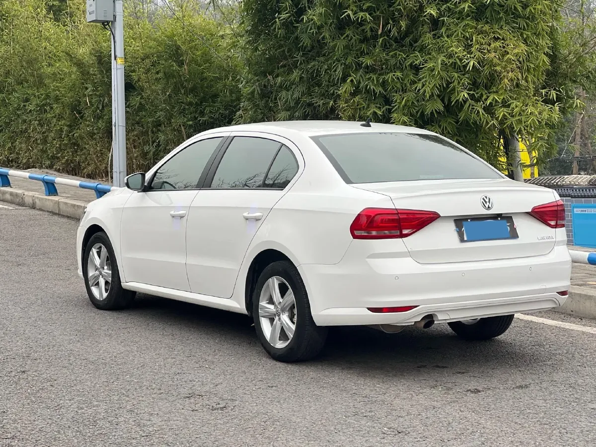 2017 Volkswagen Lavida 1.6L 110HP L4 6AT,autocango,china used car exporter,china ev exporter,chinese used car exporter,chinese used ev exporter