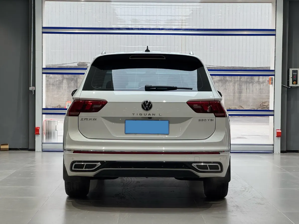 2024 Volkswagen Tiguan L 2.0T 186HP L4 7DCT,autocango,china used car exporter,china ev exporter,chinese used car exporter,chinese used ev exporter