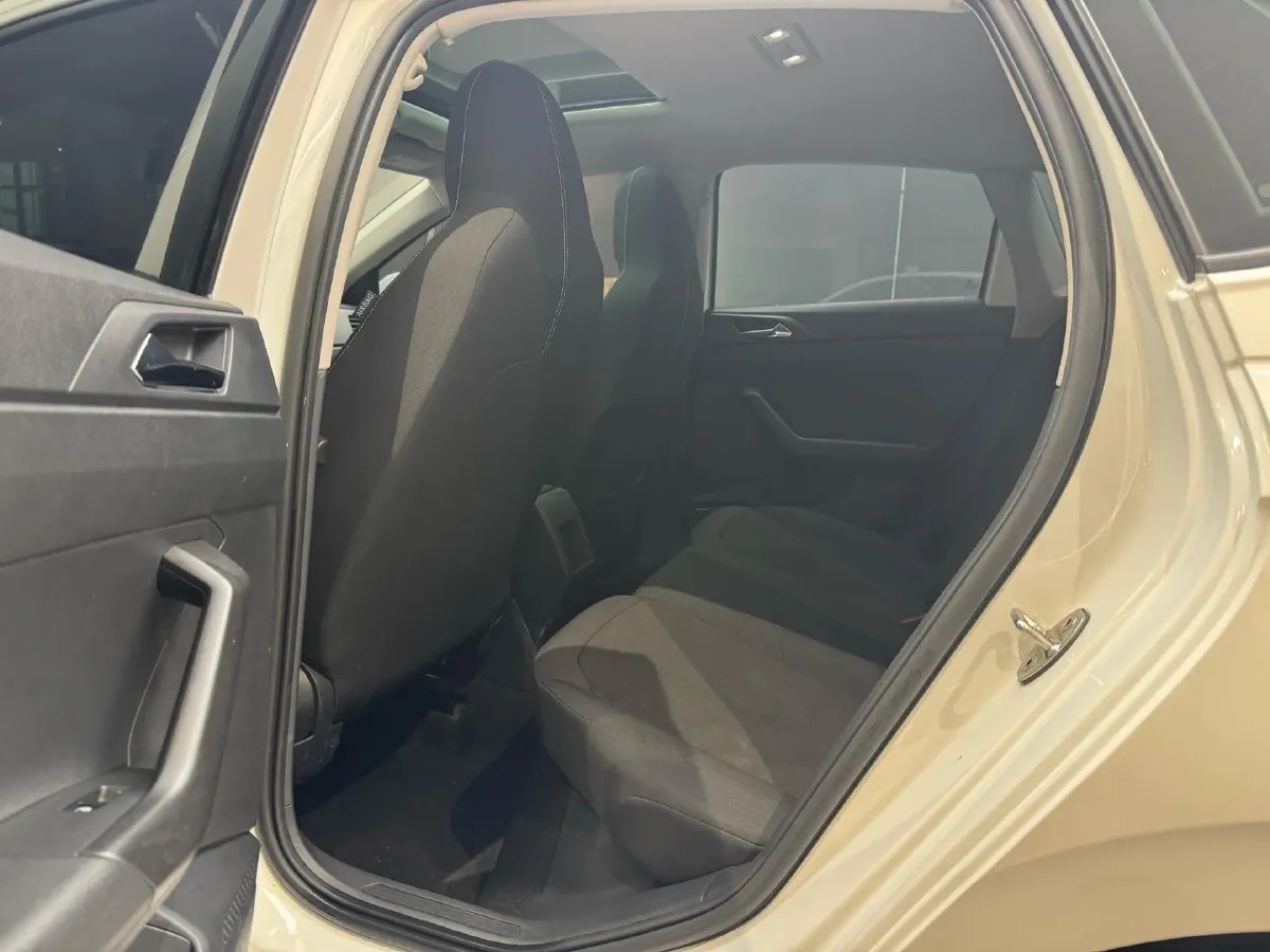 2021 Bestune T55 1.5T 169HP L4 7DCT,autocango,china used car exporter,china ev exporter,chinese used car exporter,chinese used ev exporter