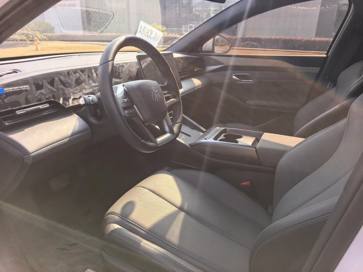 2025 BYD QinL BEV,autocango,china used car exporter,china ev exporter,chinese used car exporter,chinese used ev exporter